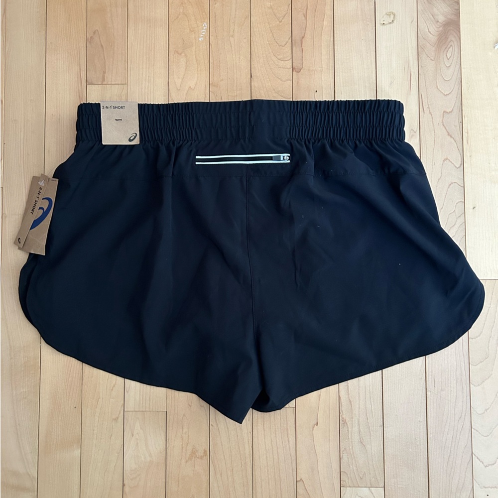 NWT Women’s XL 2-N-1 Asics Black Athletic Shorts